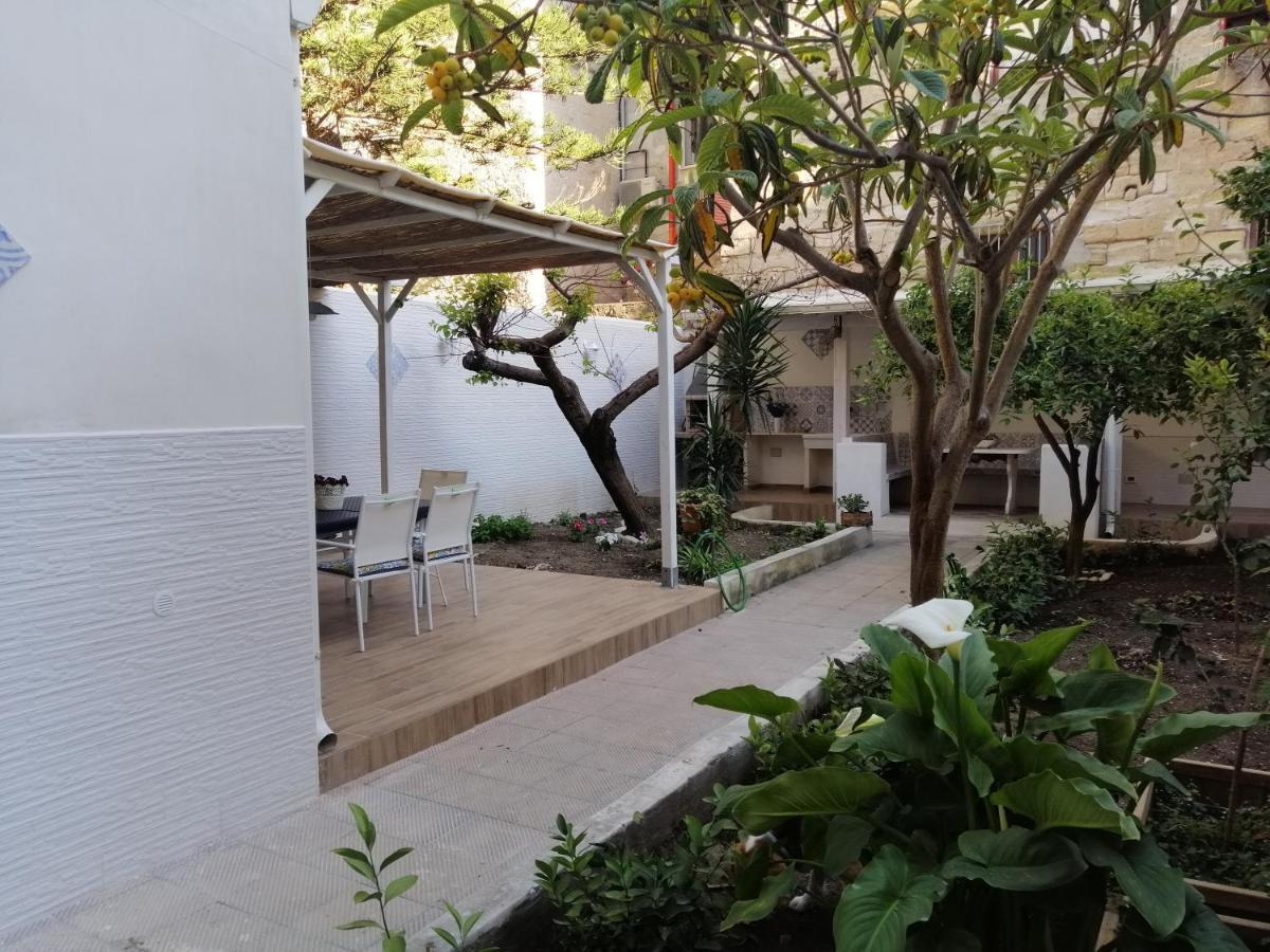 Casa Vacanze Nonna Lina - ตราปานี ภายนอก รูปภาพ