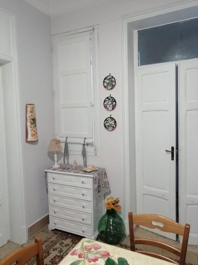 Casa Vacanze Nonna Lina - ตราปานี ภายนอก รูปภาพ